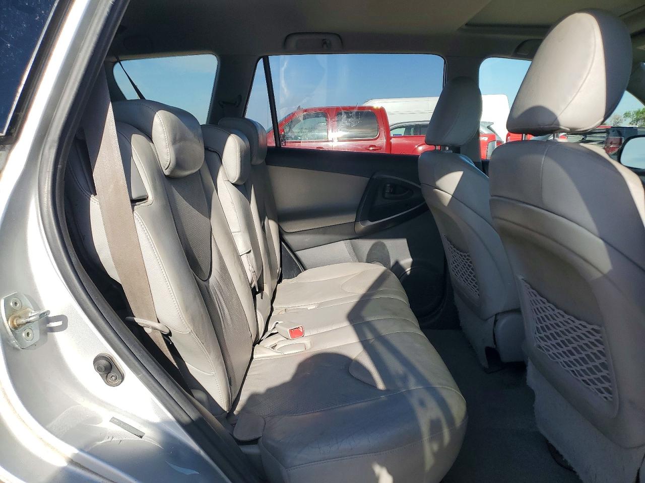 Toyota RAV4 Limited
