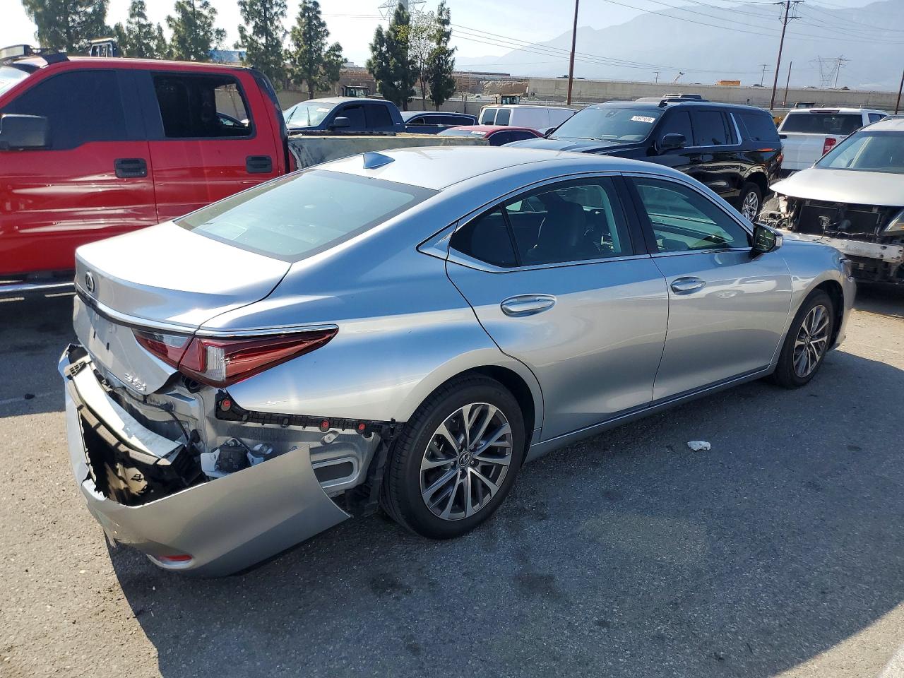 Lexus Es Base