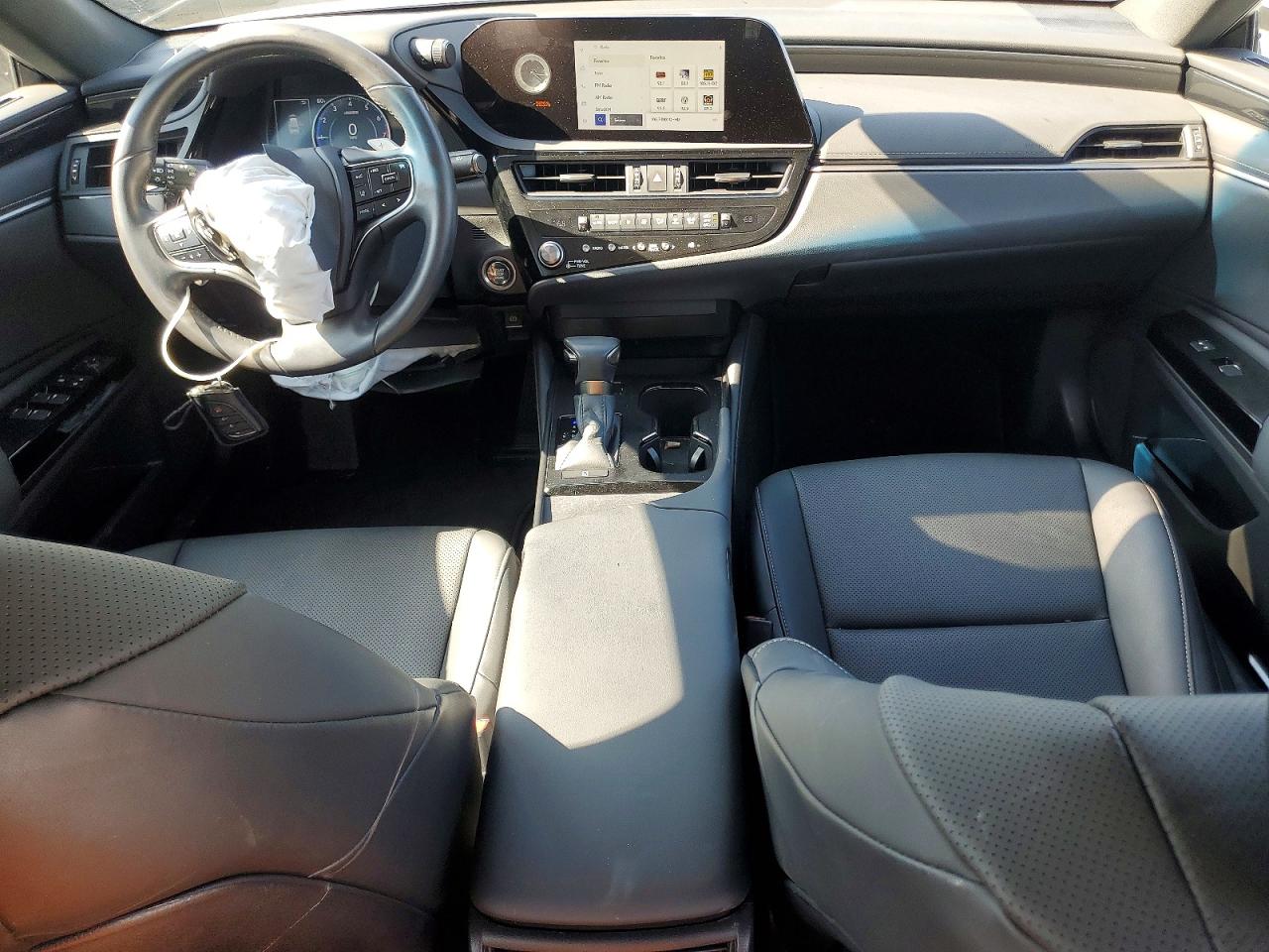 Lexus Es Base