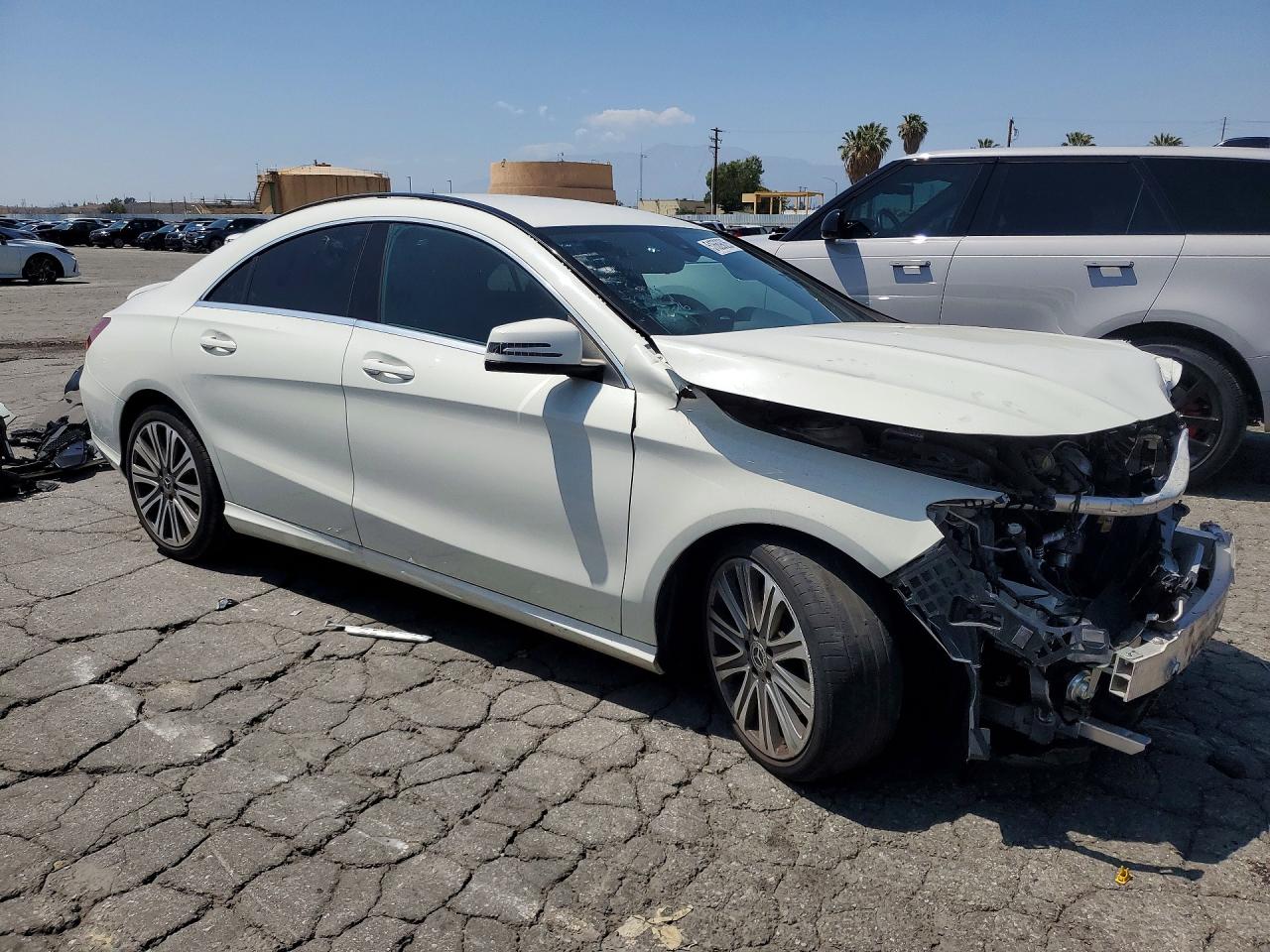 Mercedes-Benz Cla-class 250