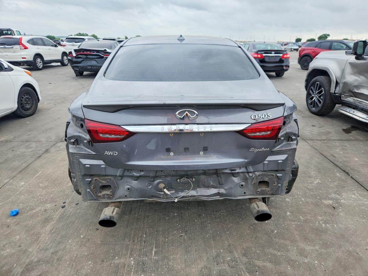 INFINITI Q50 3.0t Luxe