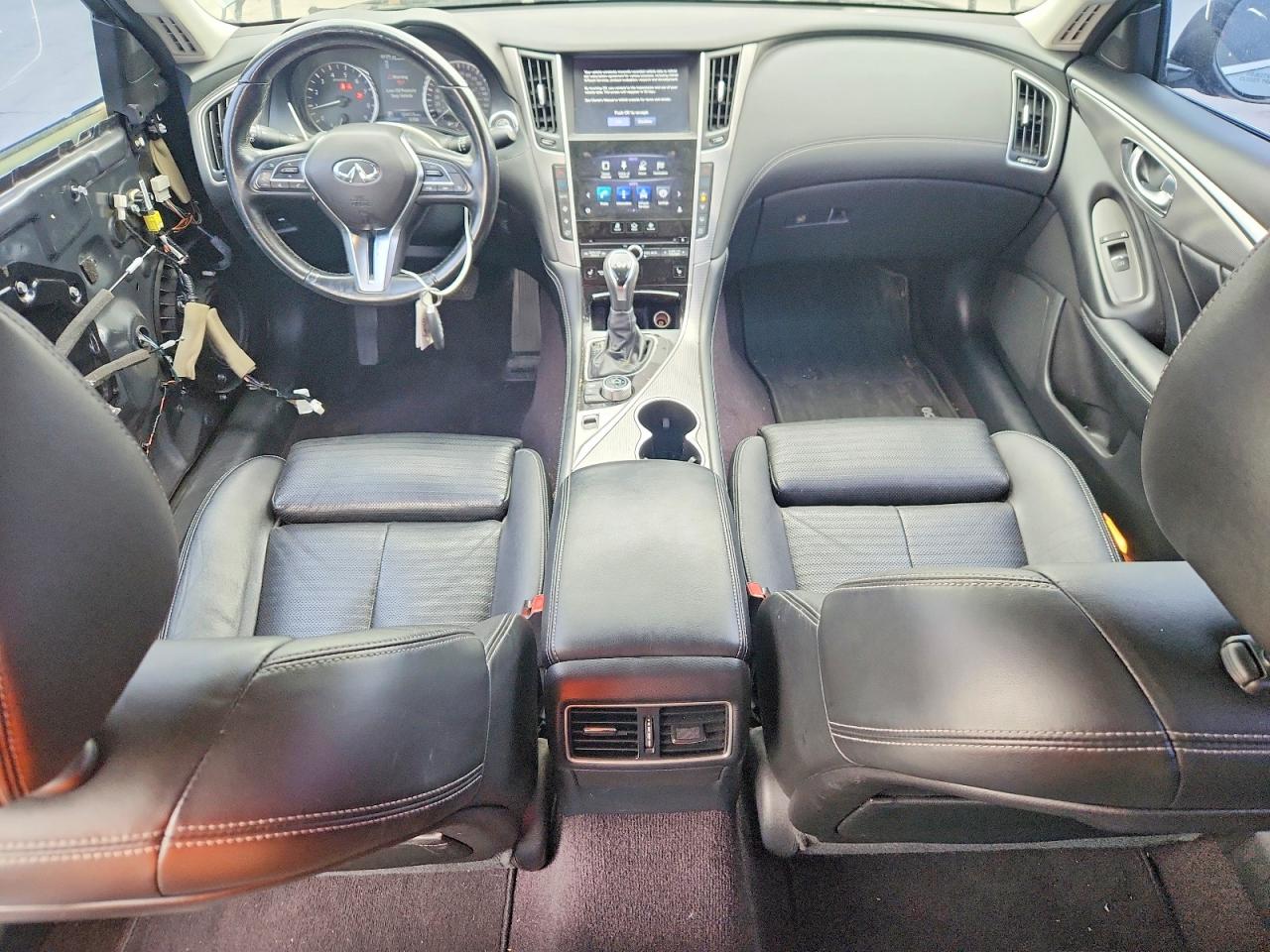 INFINITI Q50 3.0t Luxe
