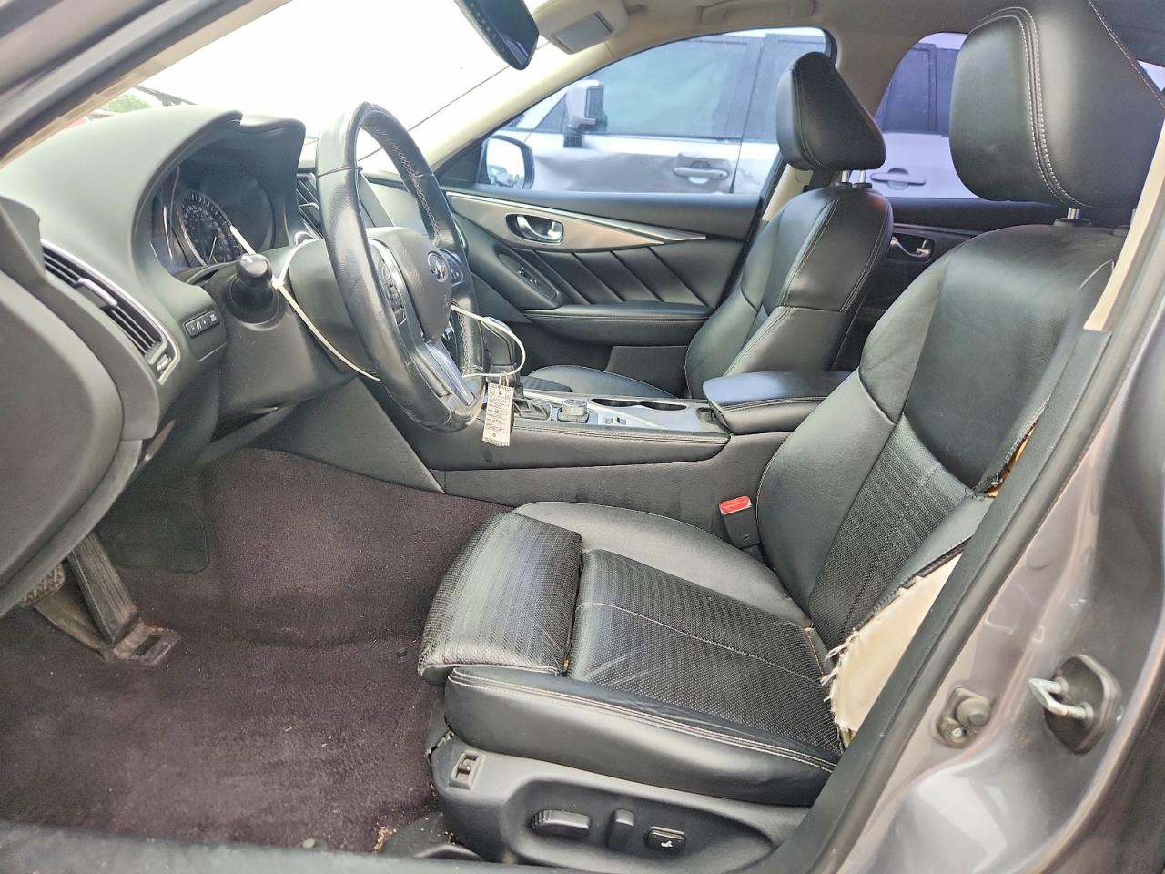 INFINITI Q50 3.0t Luxe