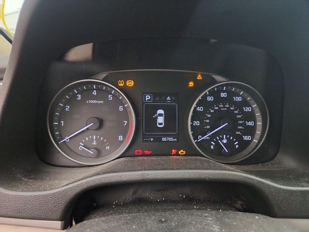 Hyundai ELANTRA Sel