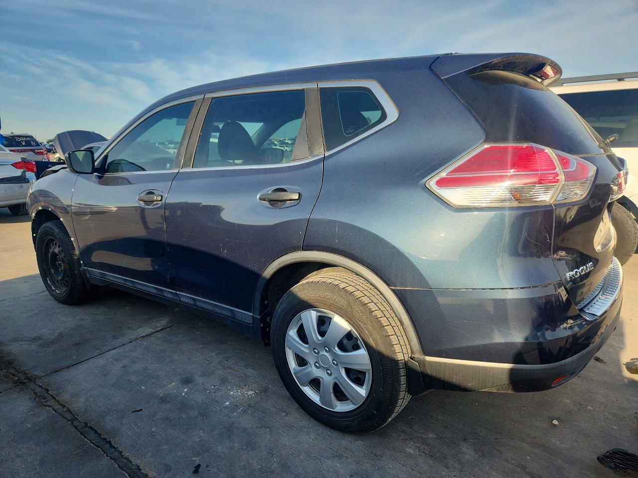 Nissan Rogue S
