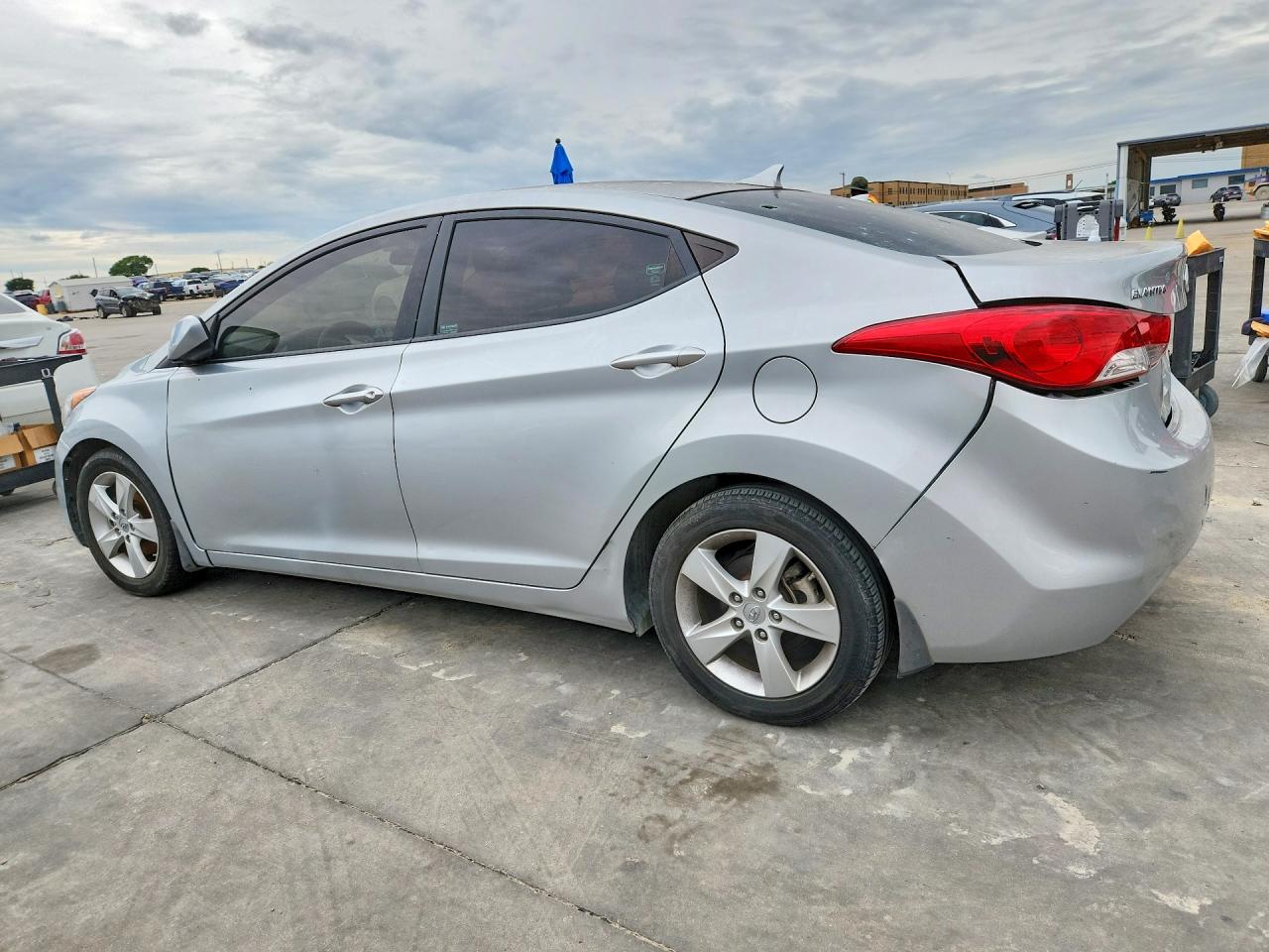 Hyundai ELANTRA Gls