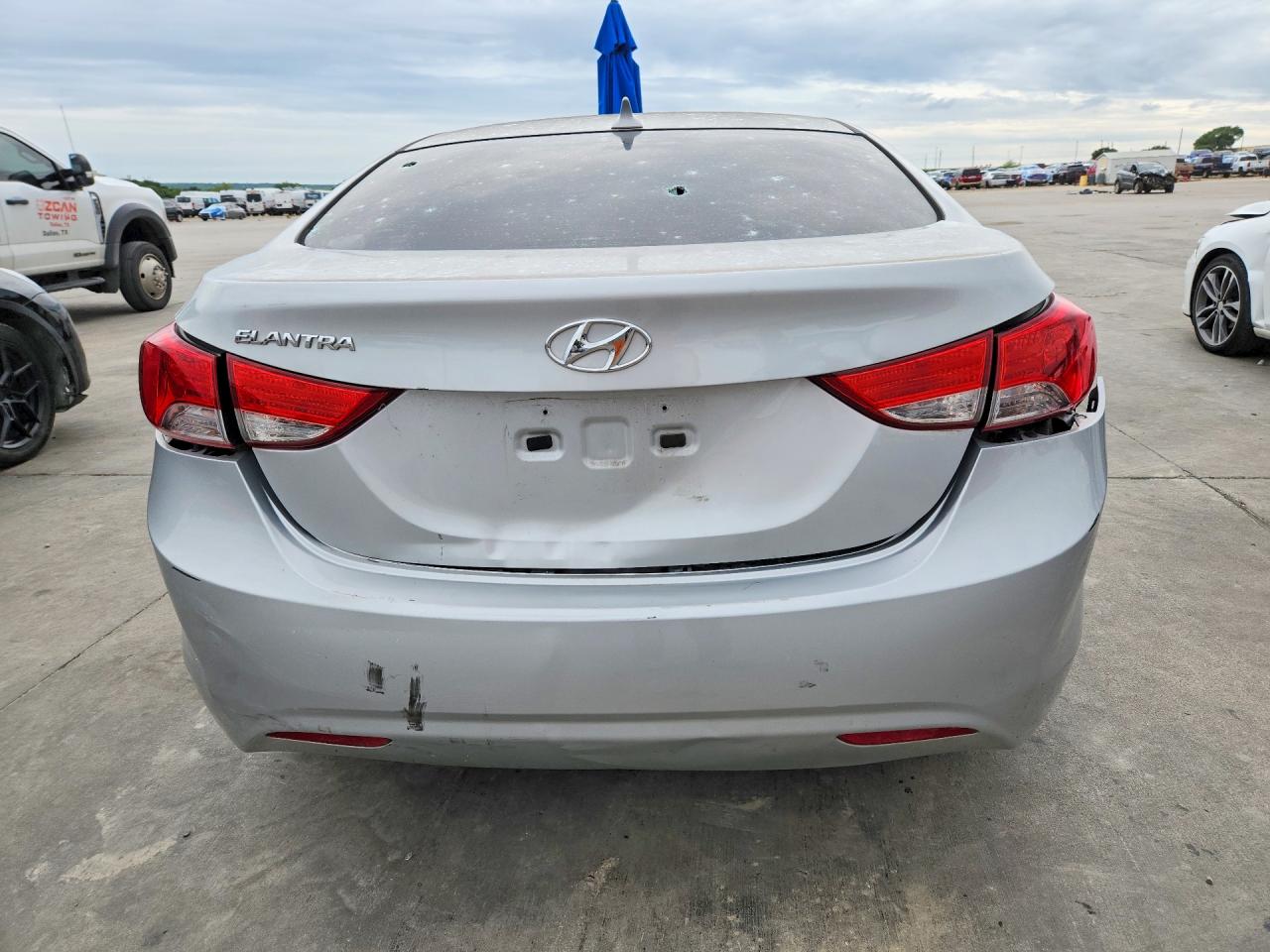 Hyundai ELANTRA Gls