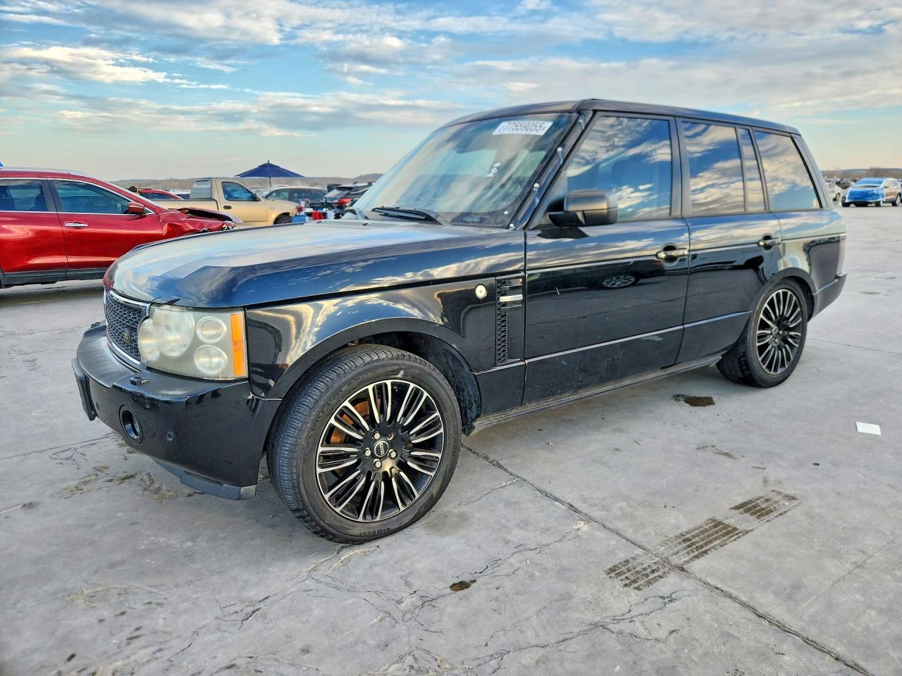 Salvage Land Rover Range Rover Image