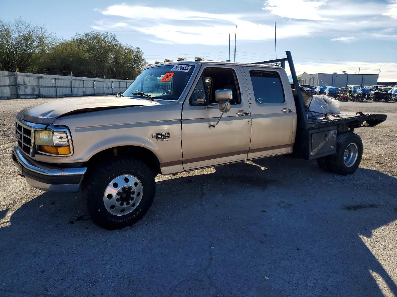 Salvage Ford F-350 Image