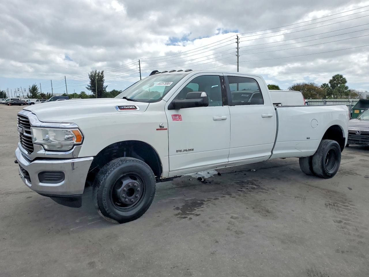 Salvage Ram 3500 Image