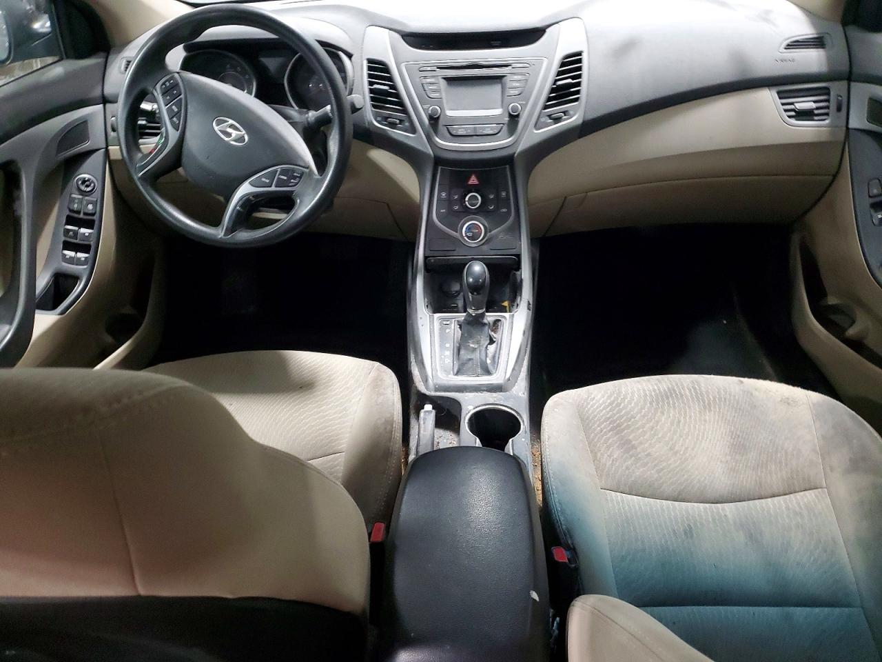 Hyundai ELANTRA Se