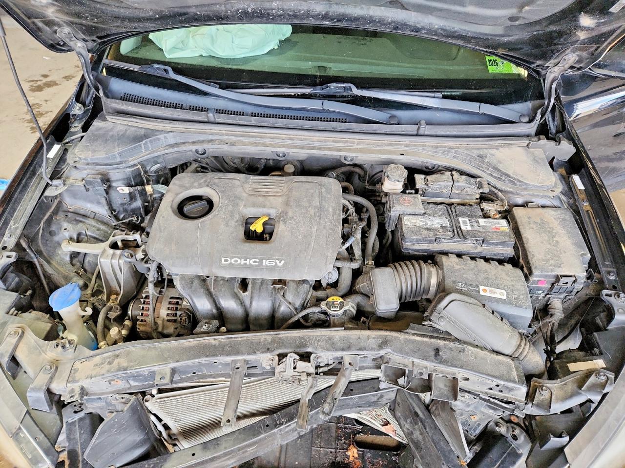Hyundai ELANTRA Value Edition
