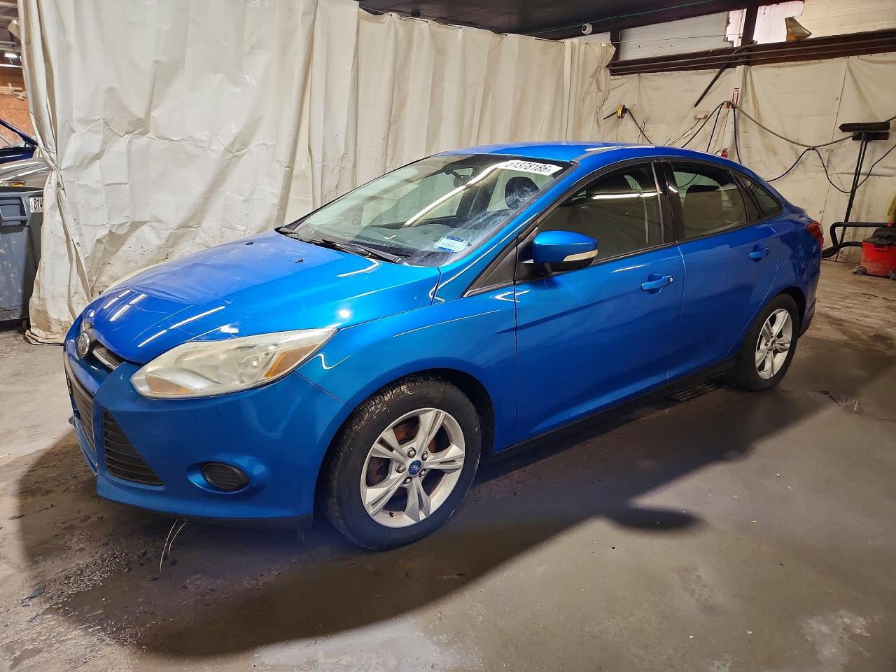 Salvage Ford Focus Image