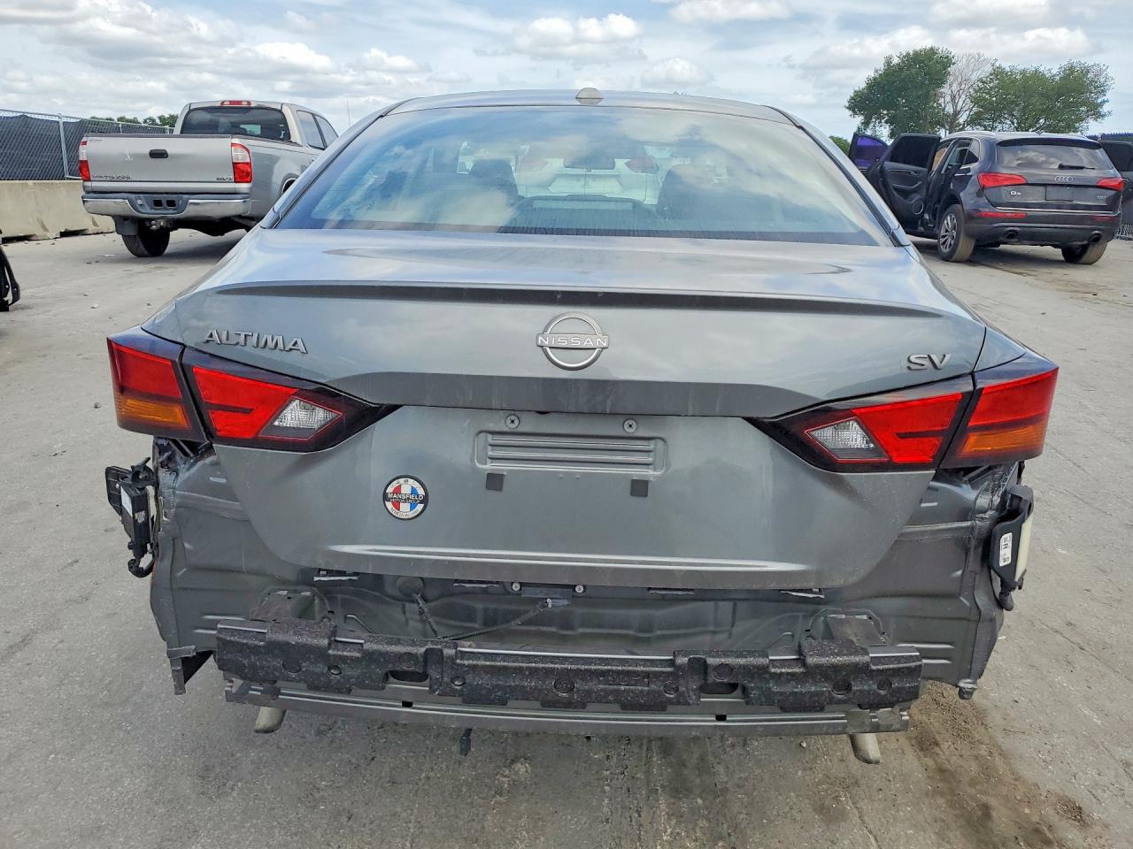 Nissan Altima Sv