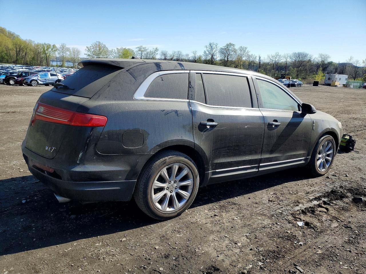 Lincoln MKT
