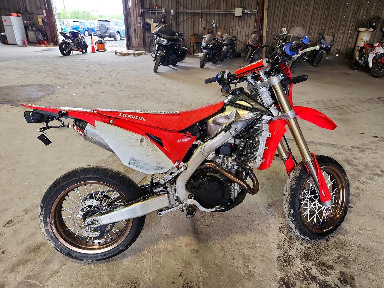 Salvage Honda Crf Cycle Image