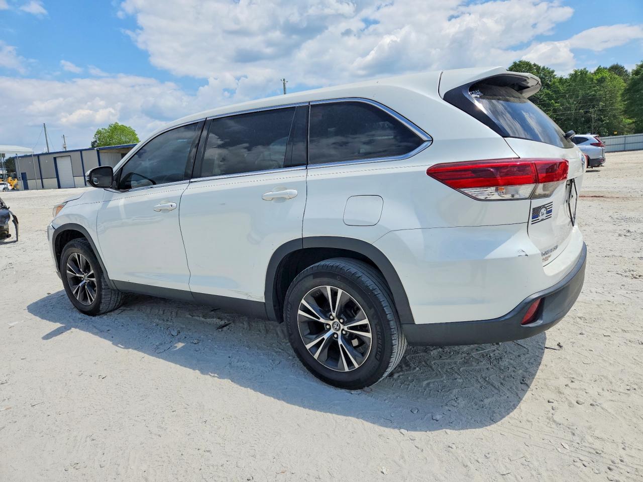 Toyota Highlander Le