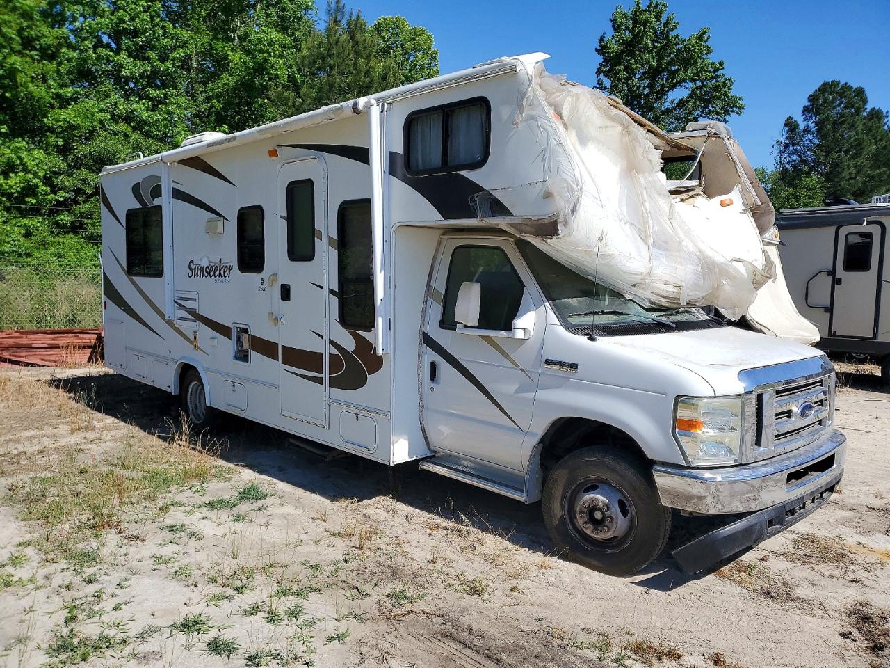 Salvage Sunseeker Econoline Image