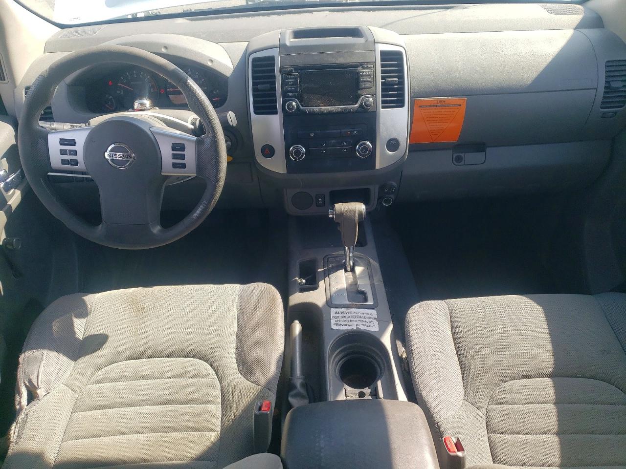 Nissan Frontier S