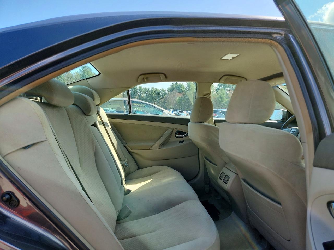 Toyota Camry Base