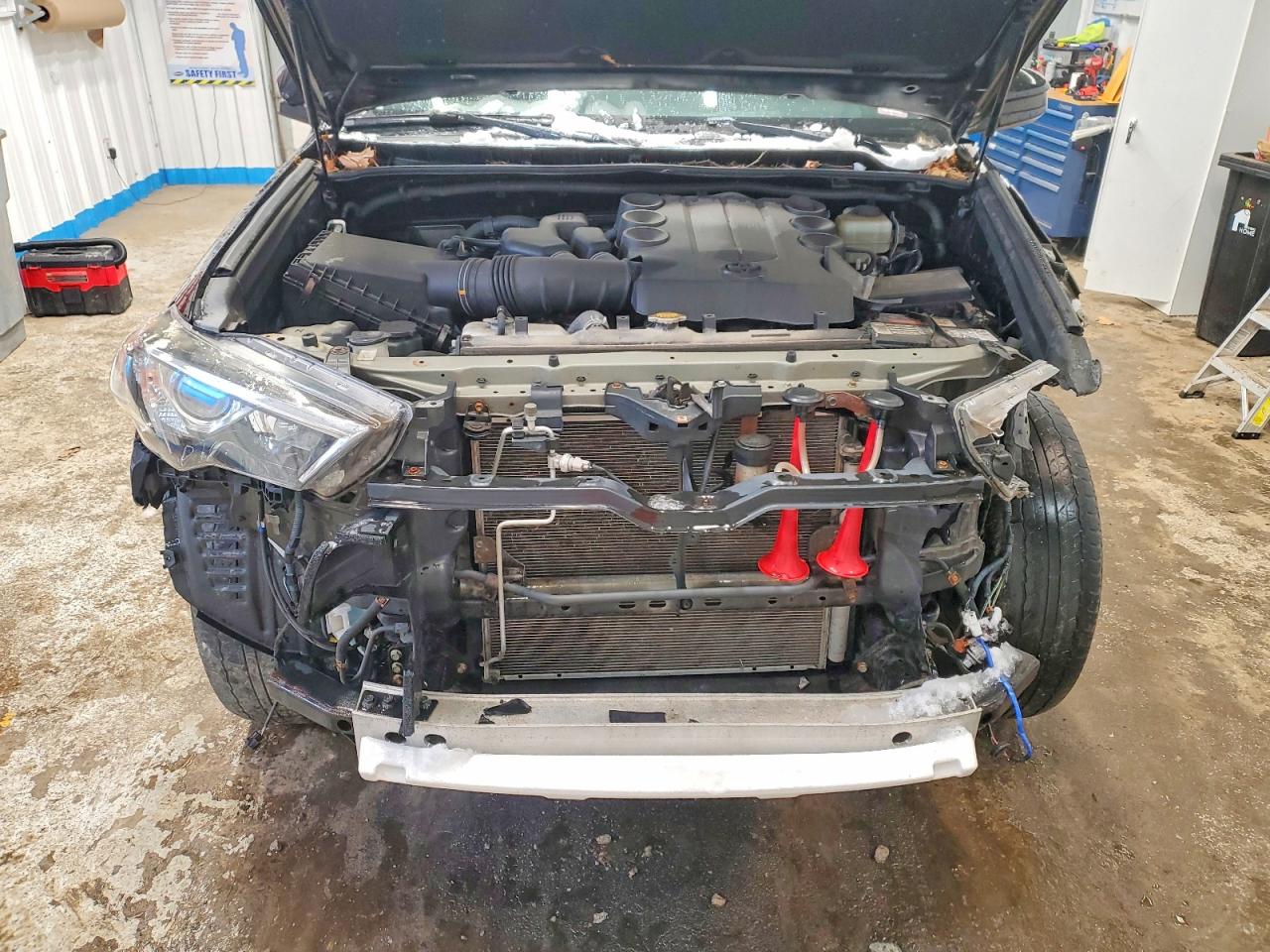 Toyota 4Runner Sr5