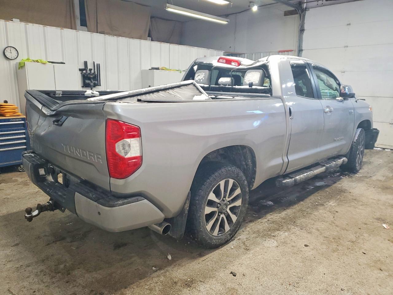 Toyota Tundra Double Cab Limited