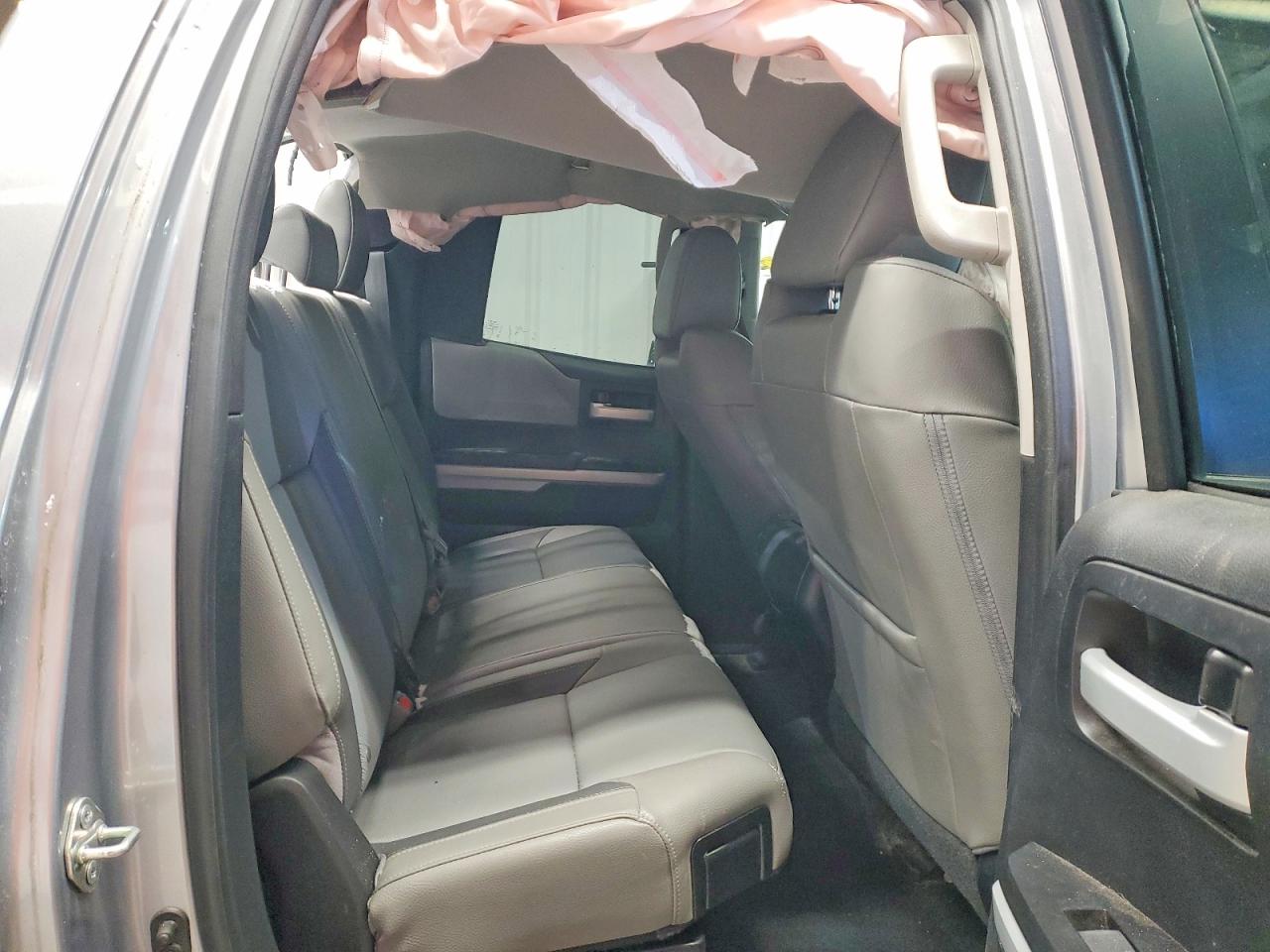 Toyota Tundra Double Cab Limited
