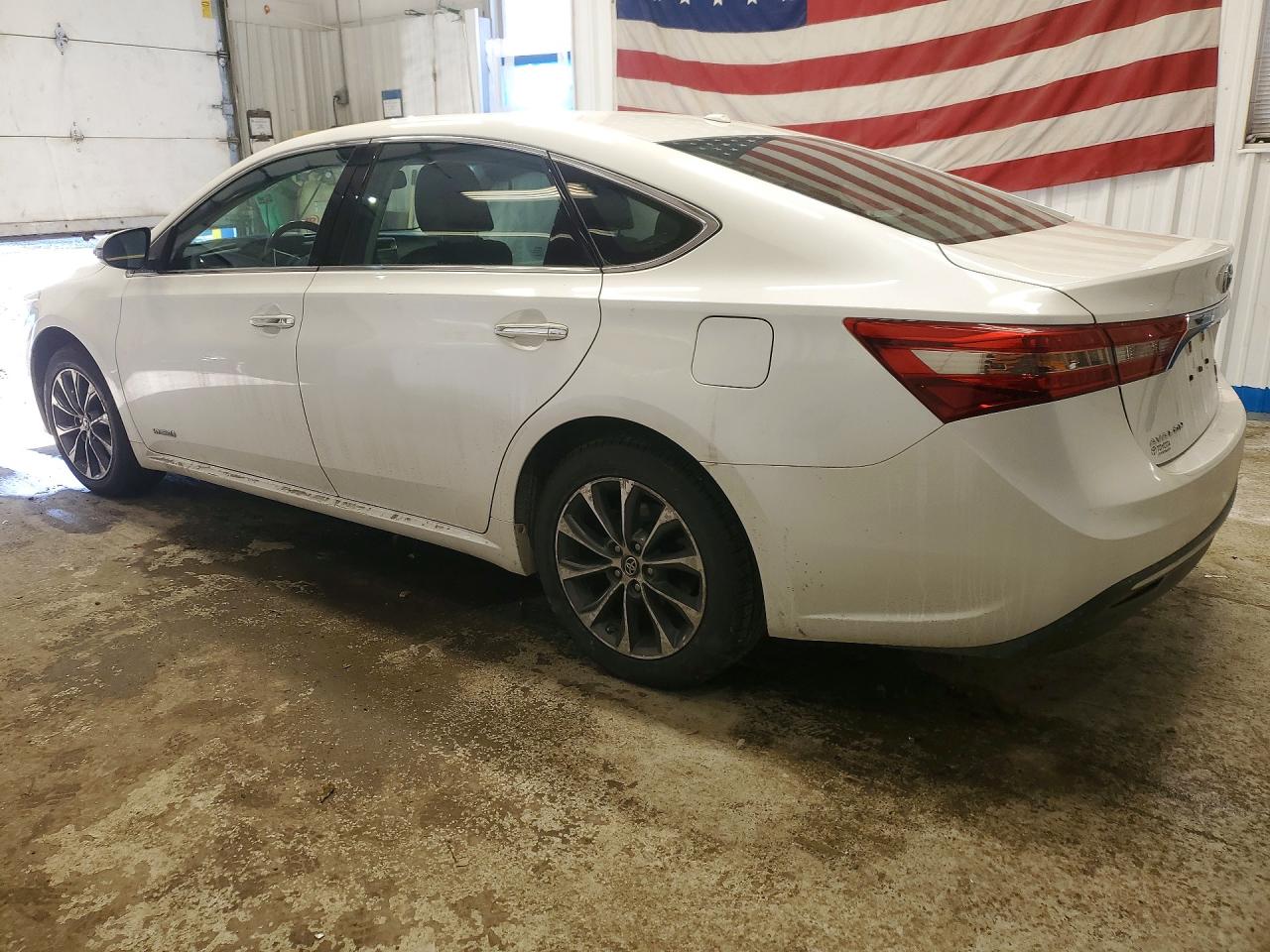 Toyota Avalon Hybrid