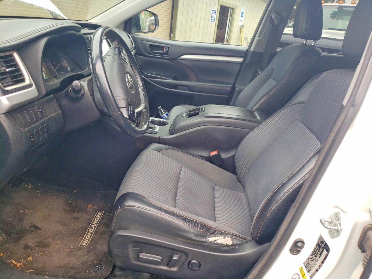 Toyota Highlander Le Plus