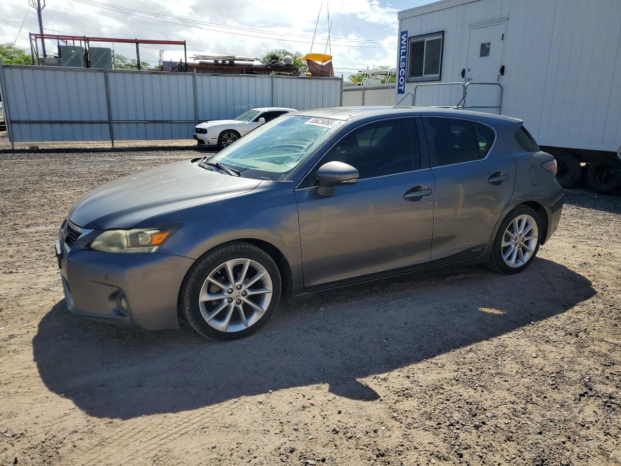 Salvage Lexus Ct Image
