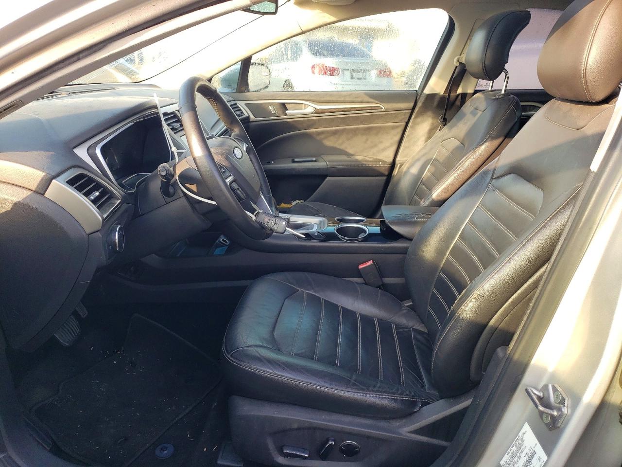 Ford Fusion Se Hybrid