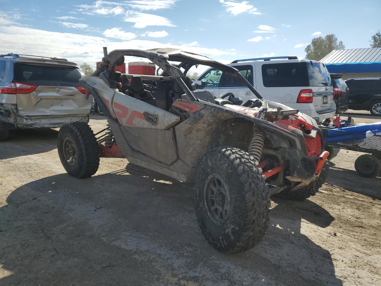 Salvage Can-Am Maverickx3 Image