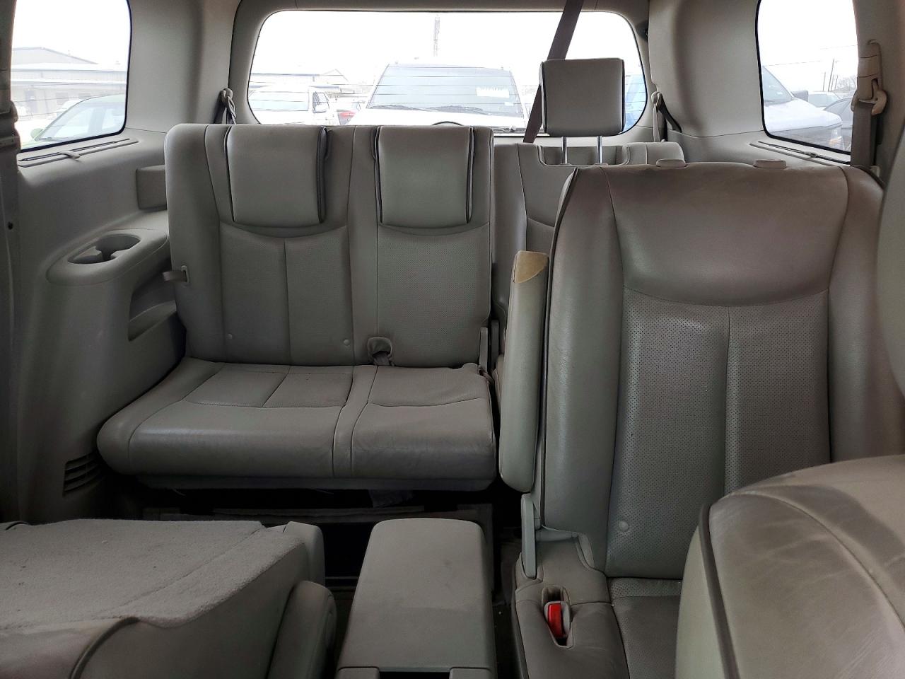 Nissan Quest