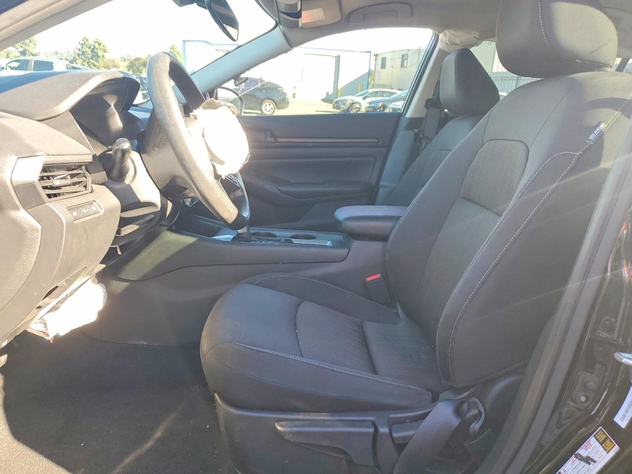 Nissan Altima S