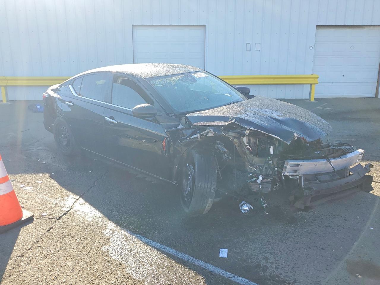 Nissan Altima S