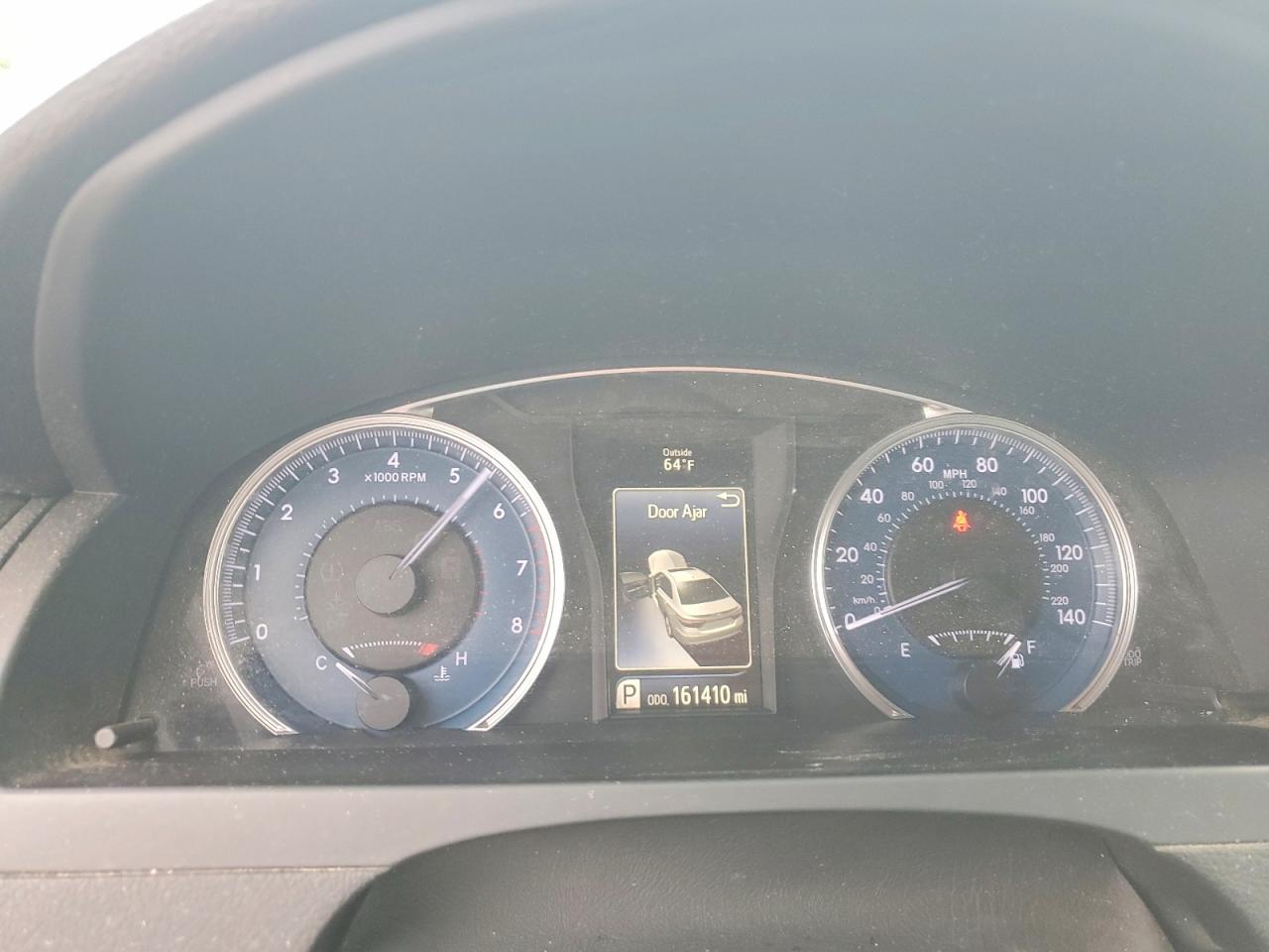 Toyota Camry Xle V6