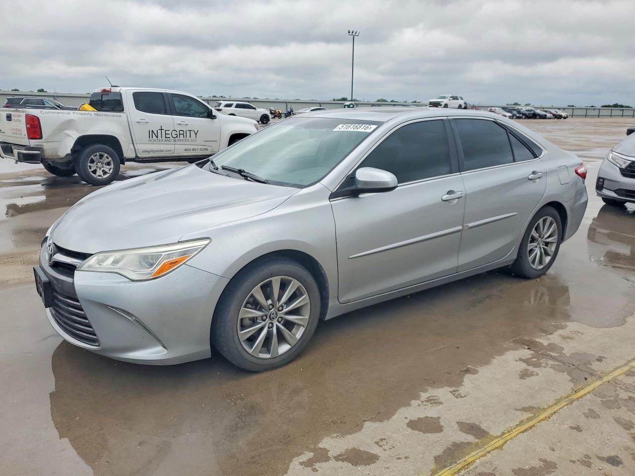 Salvage Toyota Camry Image
