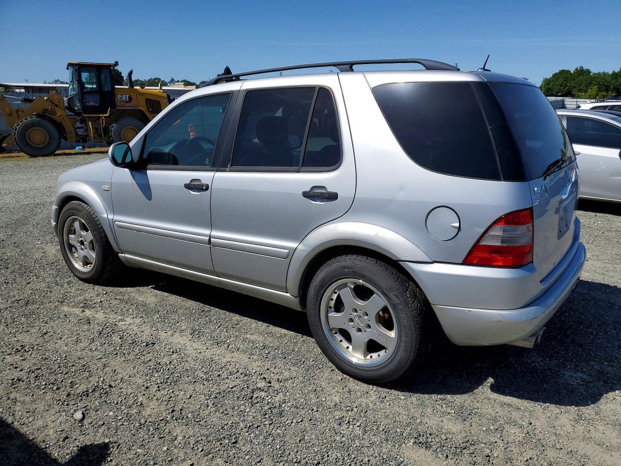 Mercedes-Benz M-Class 430