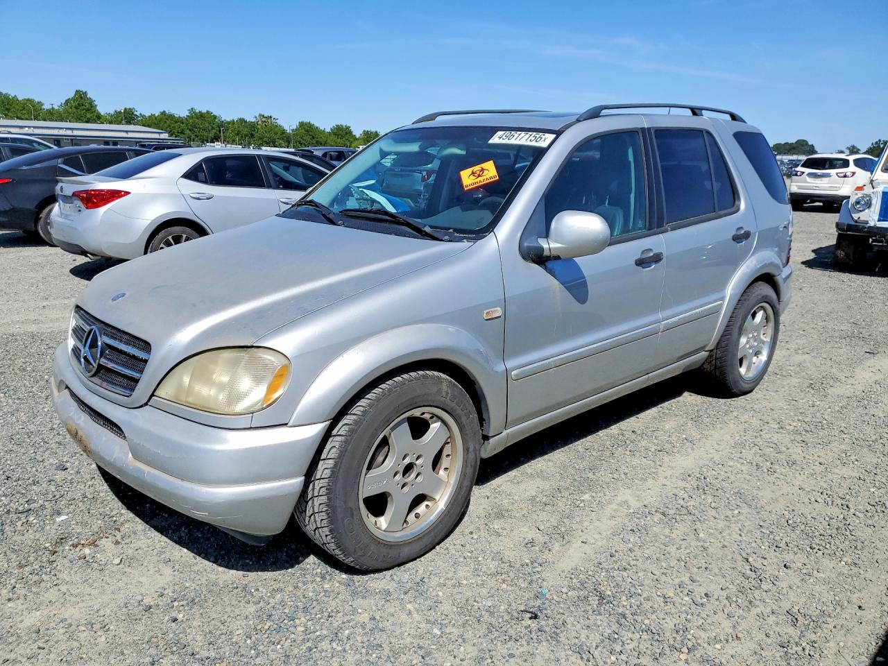 Salvage Mercedes-Benz M-Class Image