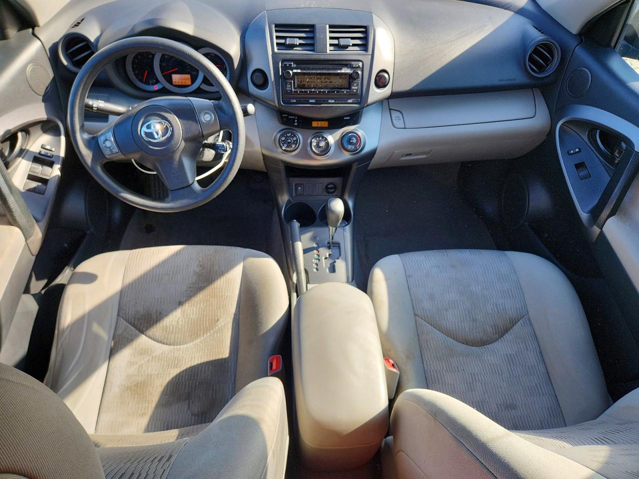 Toyota RAV4 Base