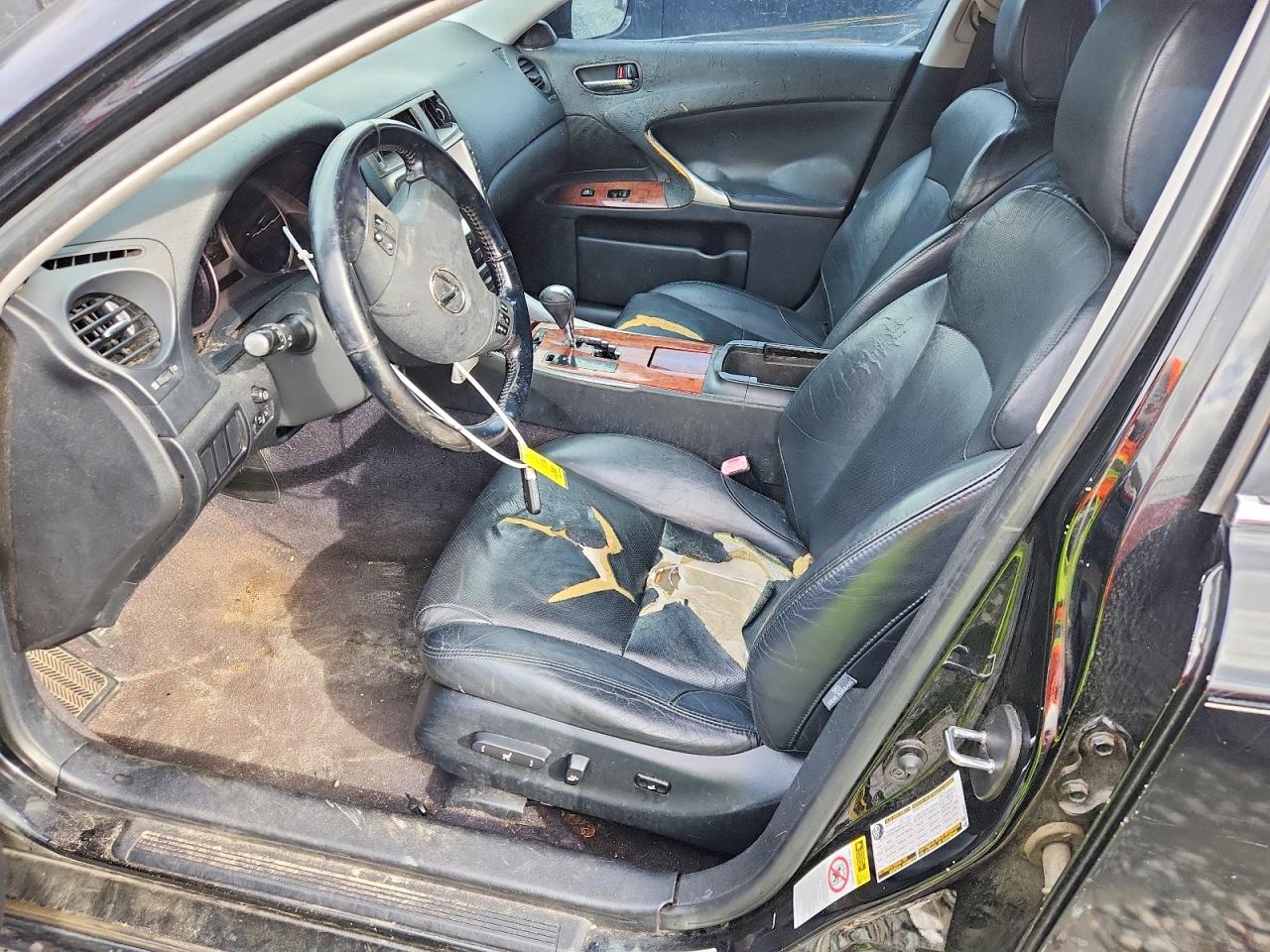 Lexus Is Base