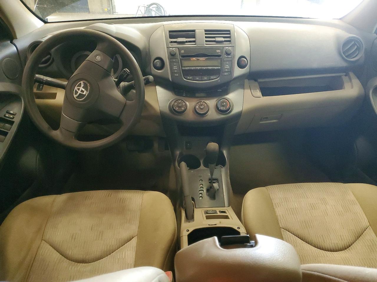 Toyota RAV4 Base