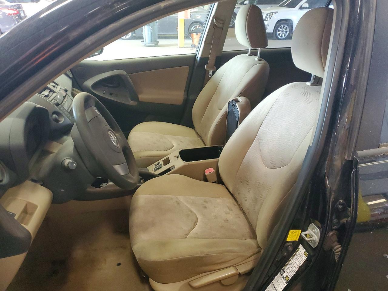 Toyota RAV4 Base