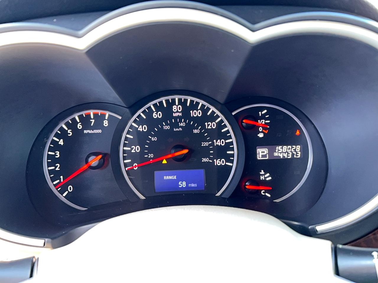 Nissan Quest Sv