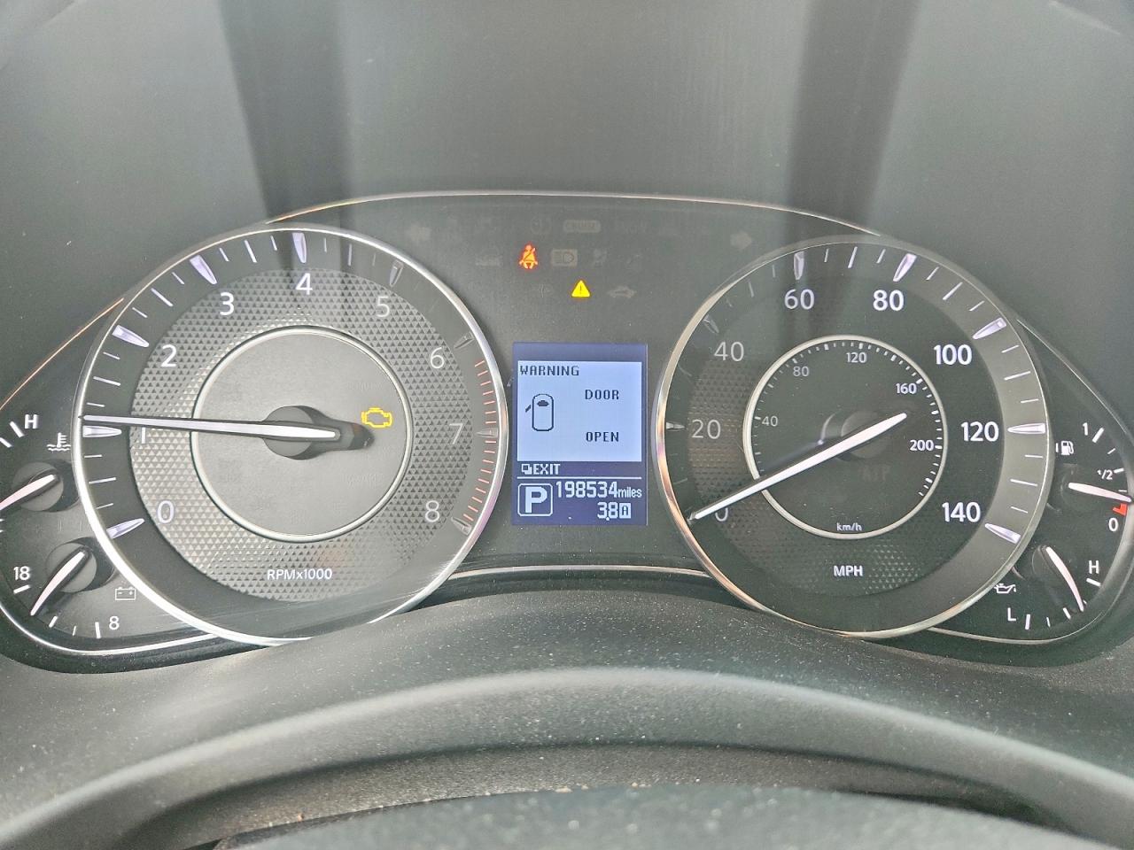 Nissan Armada Sl