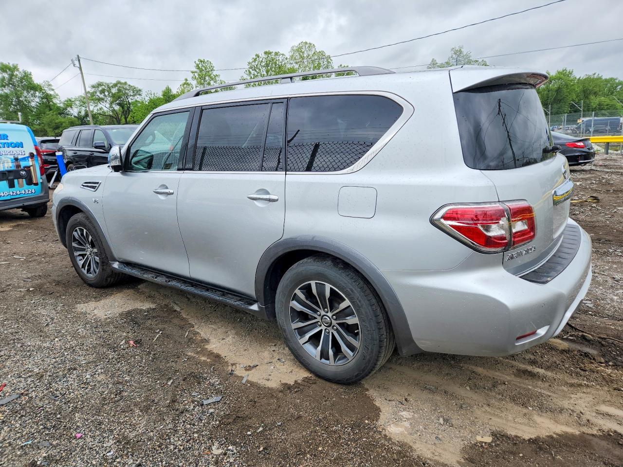 Nissan Armada Sl