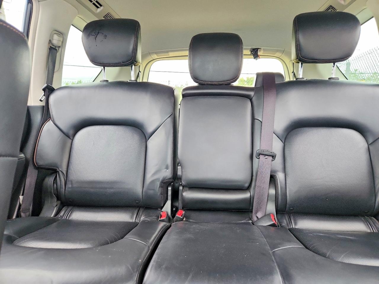 Nissan Armada Sl