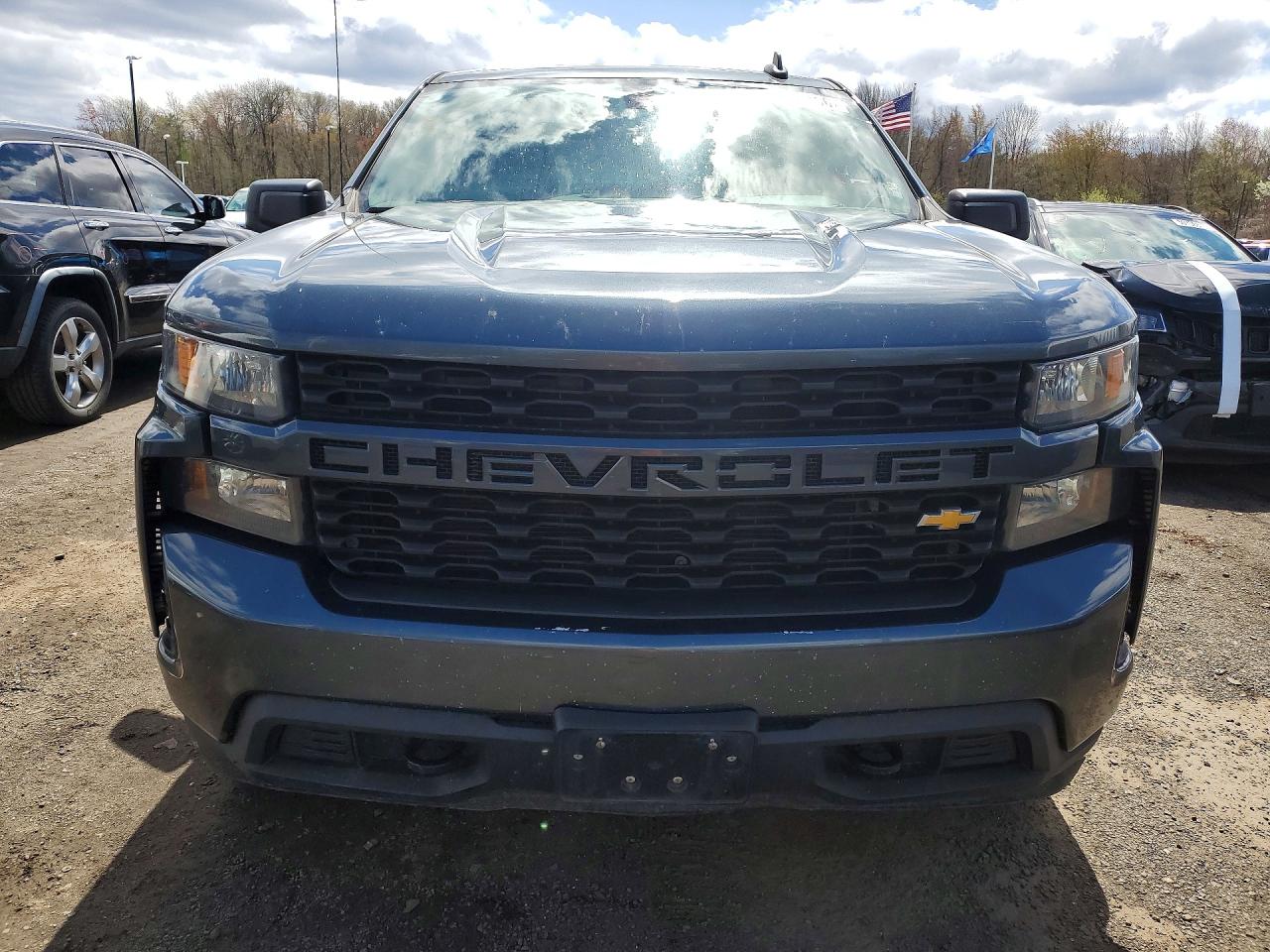 Chevrolet Silverado K1500 Custom
