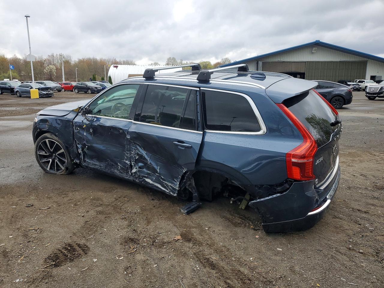 Volvo XC90 Plus