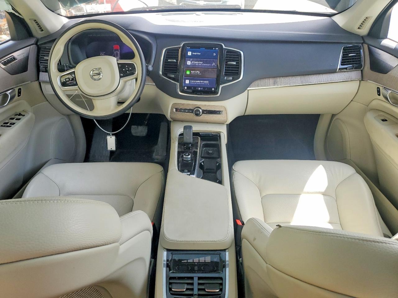 Volvo XC90 Plus